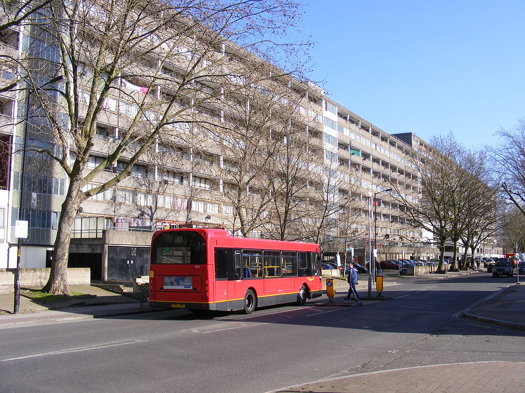 Route 42 at the Aylesbury Estate