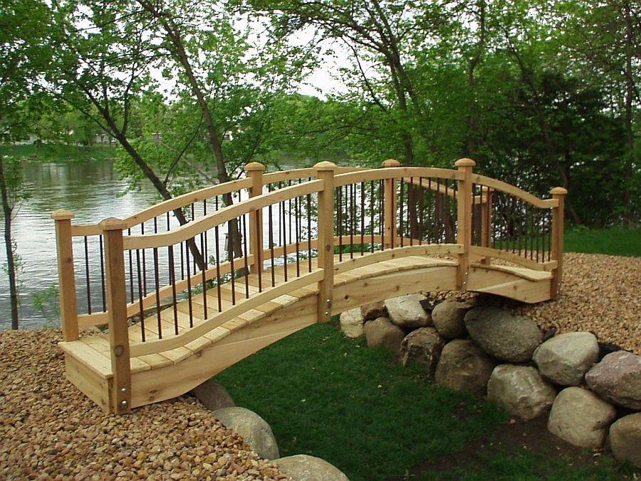 Simple garden bridge in wood