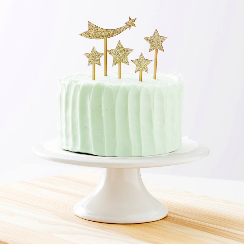 Star cake topper by Madeline Trait for Brit + Co