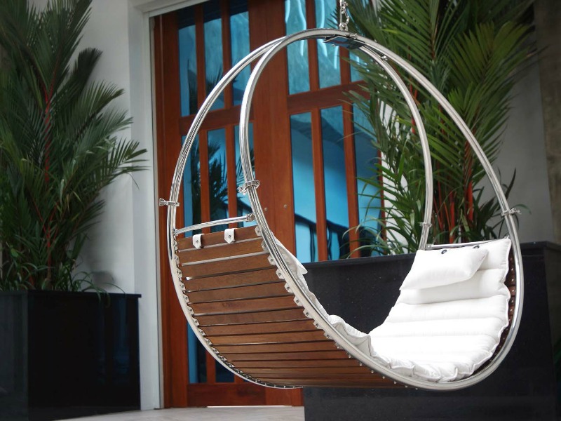 Elegant and minimal Trinity hammock