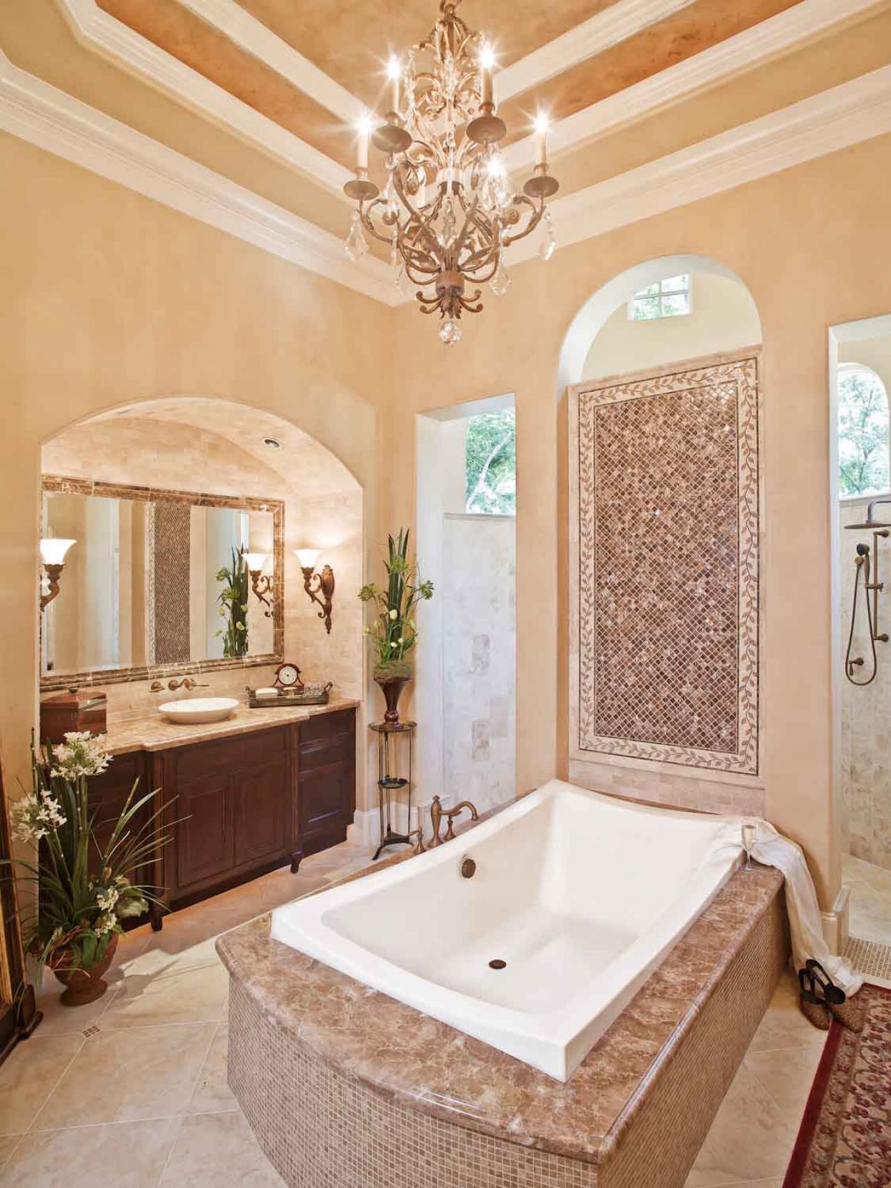 20 Luxurious Bathrooms  with Elegant Chandelier Lighting