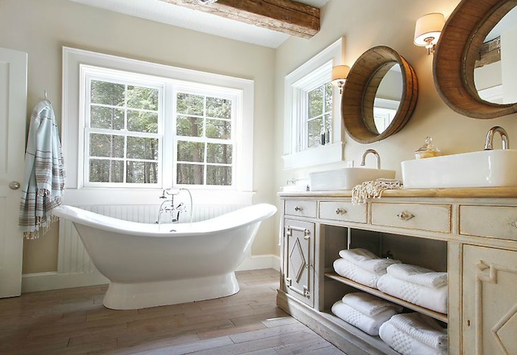 Beadboard accent feature in the traditional bathroom