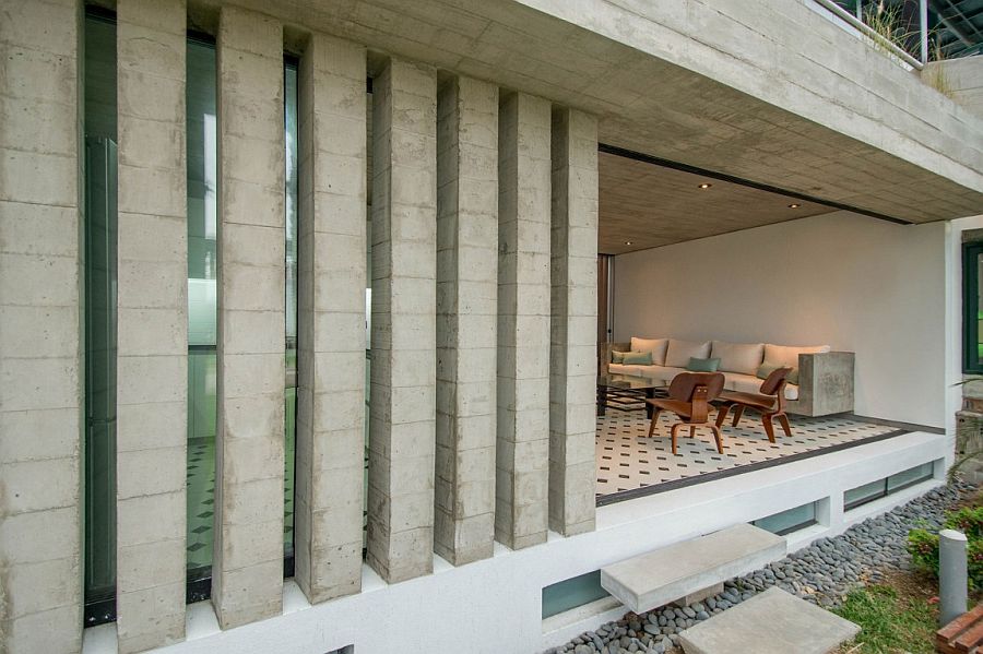 Concrete adds a unique element to the home in Peru