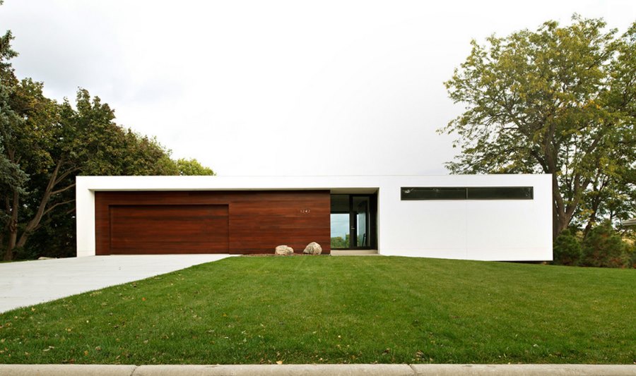 Contemporary stucco and wood house