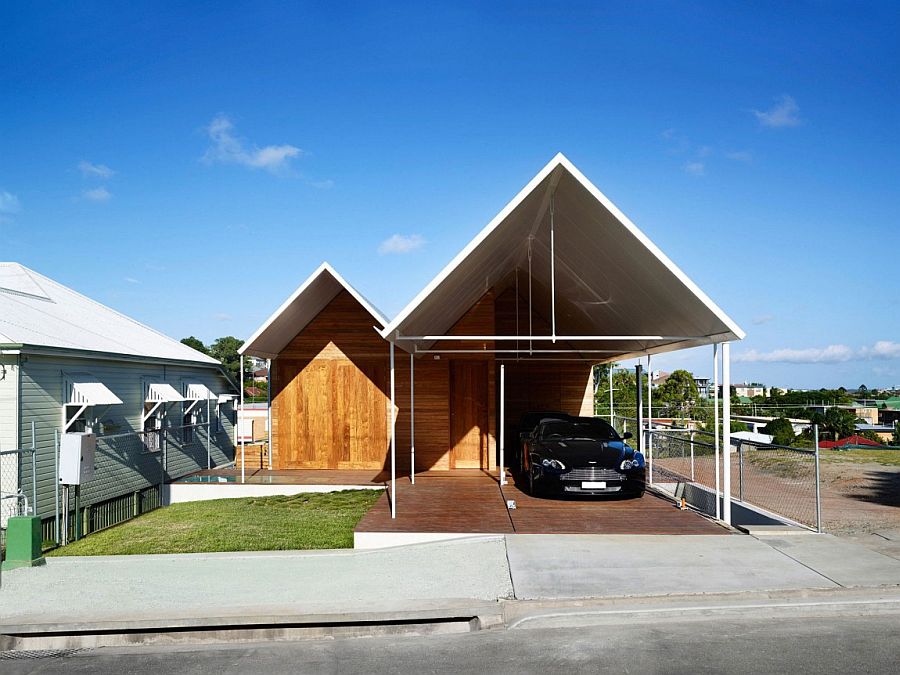 Entrance to the Christian Street House by James Russell Architect in Queensland