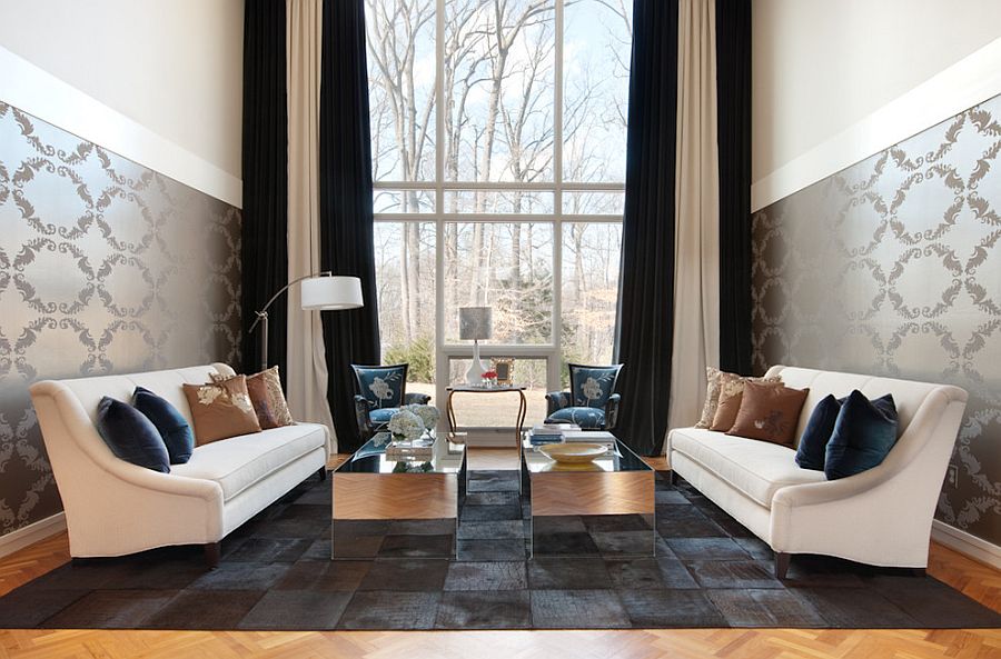 Exquisite living room with posh decor [Design: Fanny Zigdon Interiors]