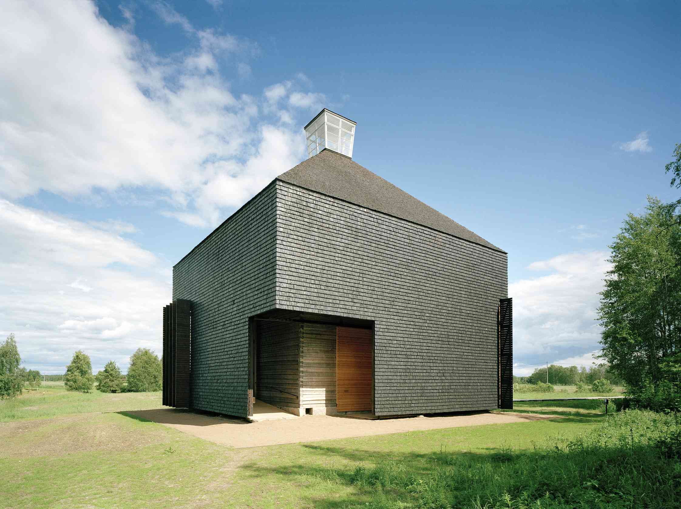 Kärsämäki-Shingle-Church-modern-design