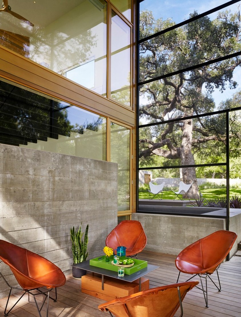 Modern seating in a screened-in porch