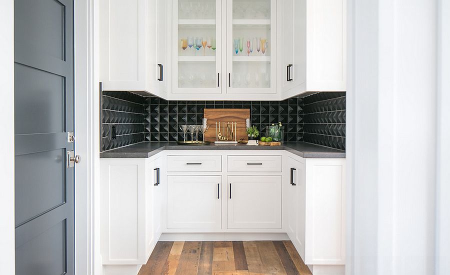 Sculptural black tile with a touch of 3D brilliance in the kitchen [Design: Brooke Wagner Design]