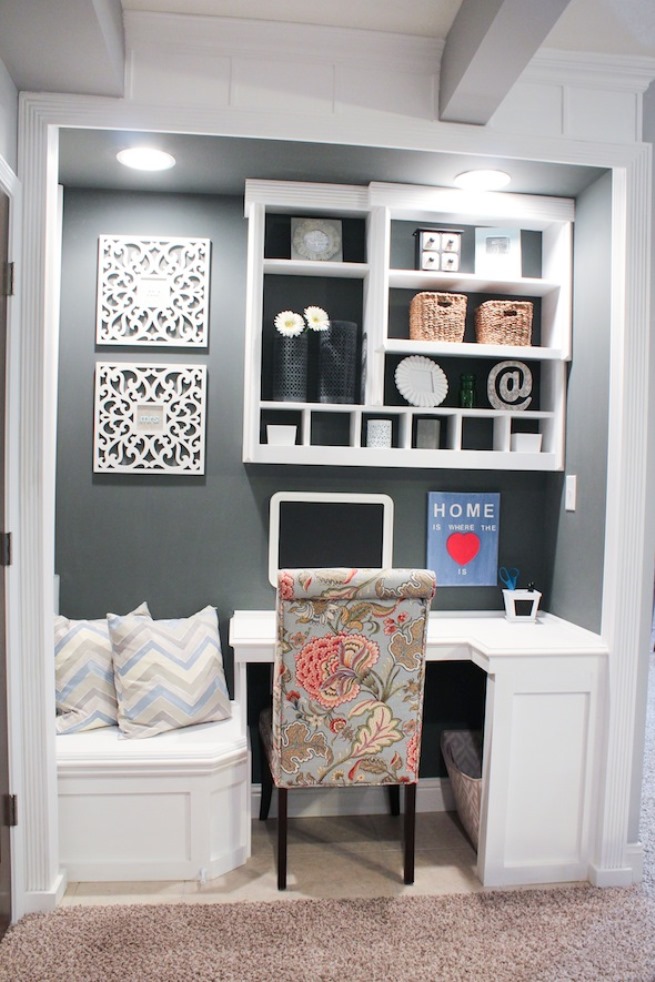 15-closets-turned-into-space-saving-office-nooks