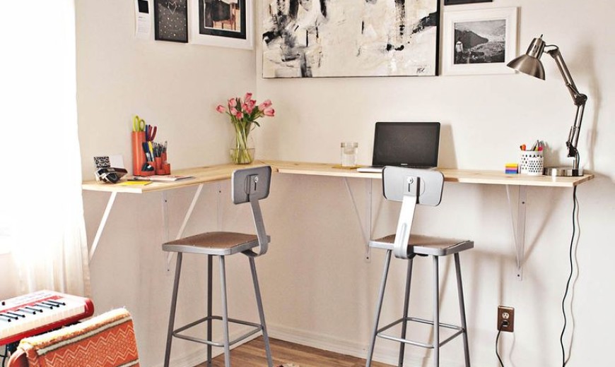 8 Design Tips for Standing Desks That Are Versatile Enough for Sitting Too!
