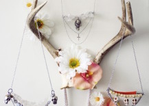Antlers-used-to-hold-jewelry-217x155