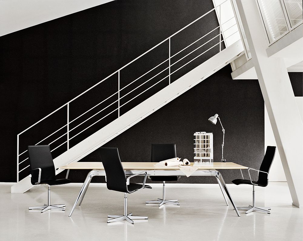 Arne Jacobsen Oxford Chair is  Danish Modern Classic!