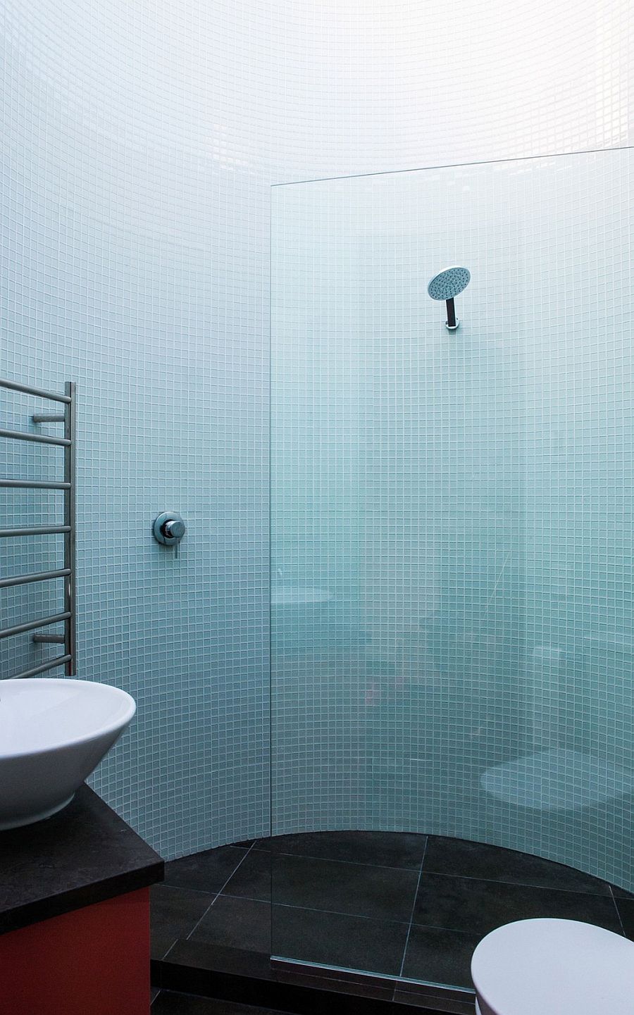 Bathroom with ombre walls