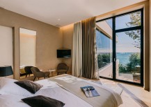 Bedroom-with-Adriatic-sea-views-and-a-cozy-ambiance-217x155
