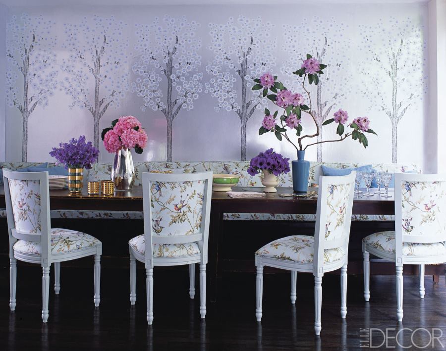 Cherry blossom wallpaper in the dining room of Cynthia Rowley