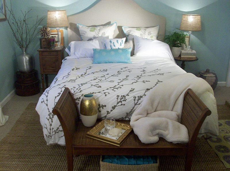 30 Bedrooms That Wow With Mismatched Nightstands