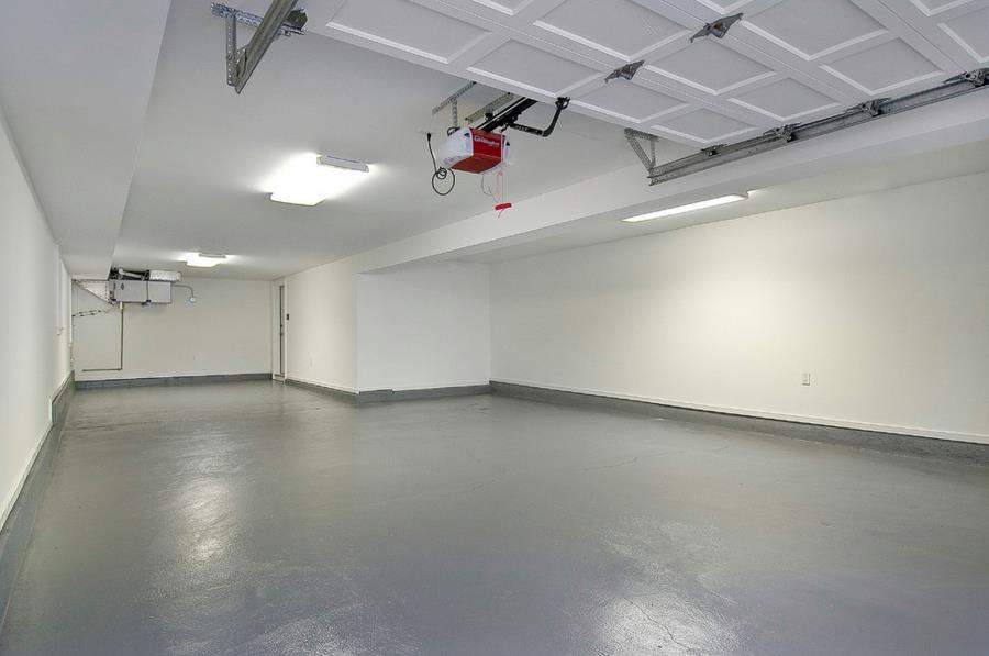 Garage With A Shiny Grey Floor 