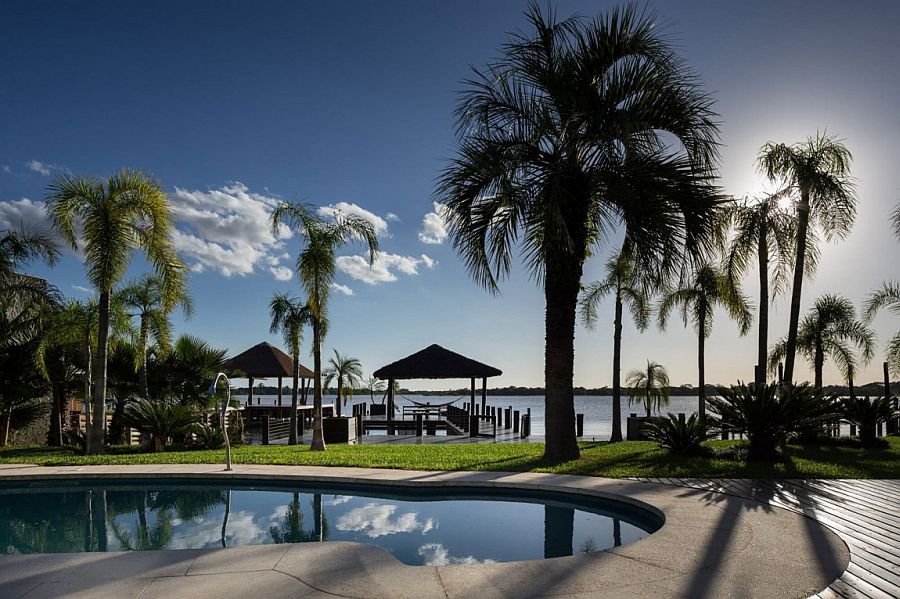 Gorgeous Pool House in Porto Alegre