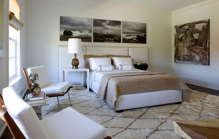 Gorgeous use of contrasting nightstands in black and white [Design: Kwinter & Co]