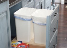 Ingenious-way-to-make-room-for-more-garbage-cans-217x155
