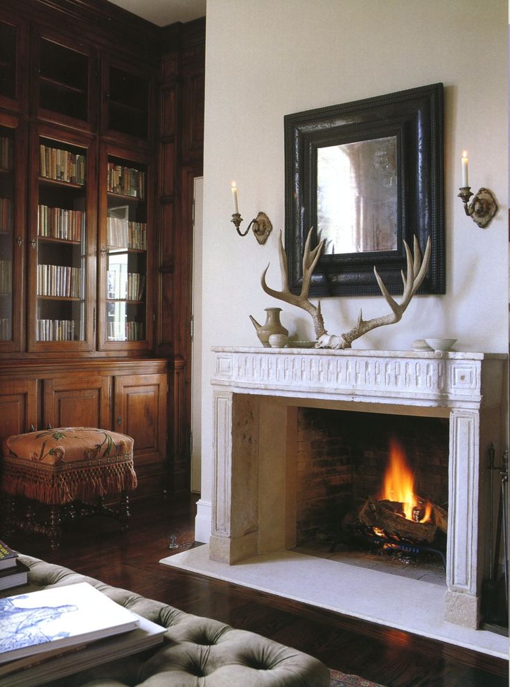 Large antlers to dress up a fireplace