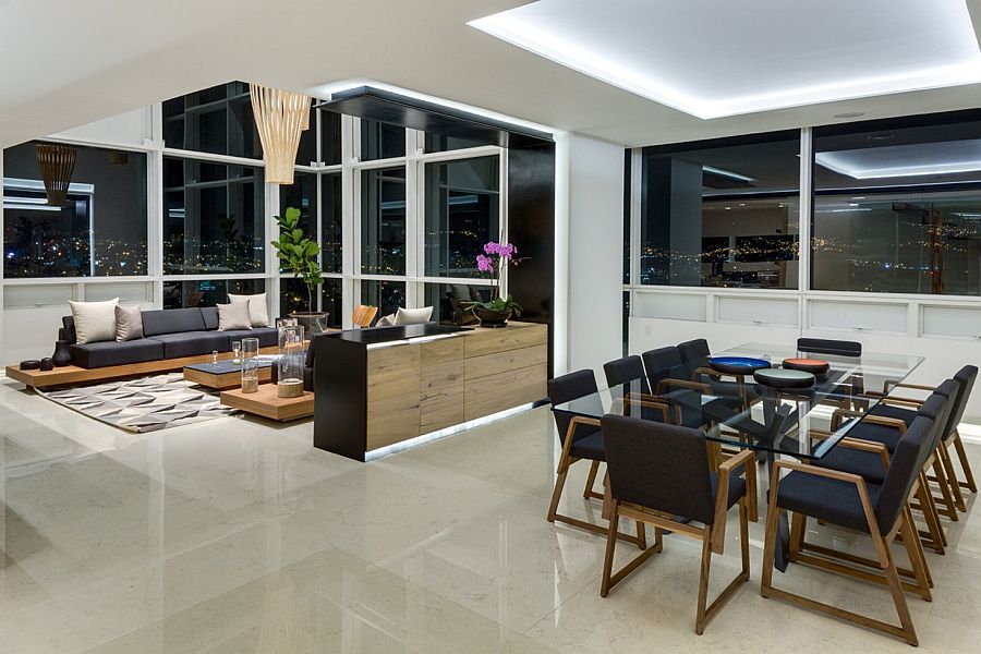 Living area and dining room of the gorgeous penthouse in Mexico City