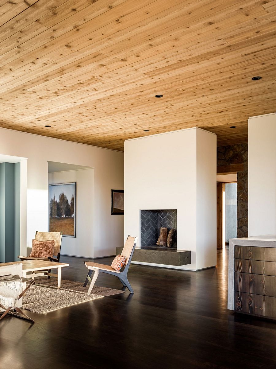 Living room of the Oak Knoll Residence with a wooden ceiling