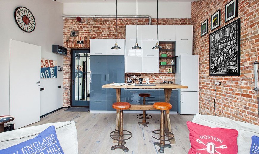From Discarded Factory to Modern Home: 40sqm of Cheerful Delight in Moscow