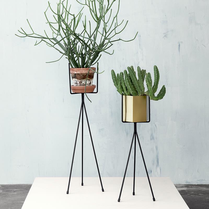 Plant Stand Style With A Modern Twist