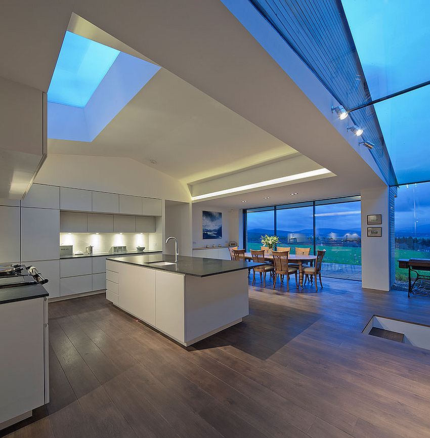 Skylights and glass walls usher in natural light