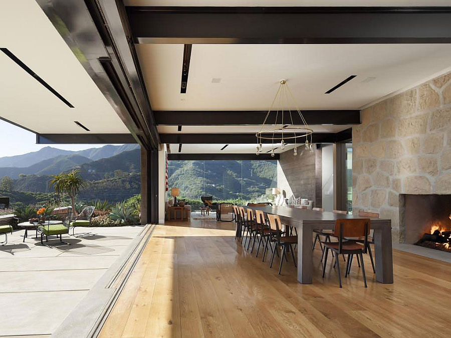 Stackable doors open up the home to the majestic views outside