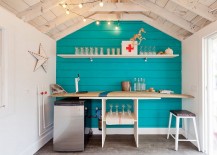 Surfboard-bar-in-the-small-beach-style-shed-captures-the-magic-of-lazy-summer-days-217x155