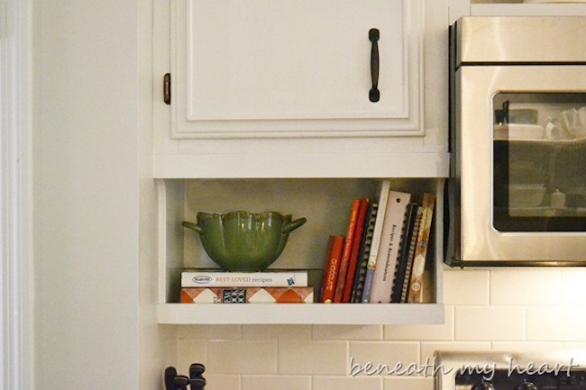 Under the cabinet cookbook holder