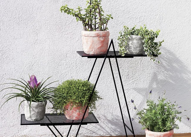 The 10 Best Standing Planter Options for Your Interior | Decoist