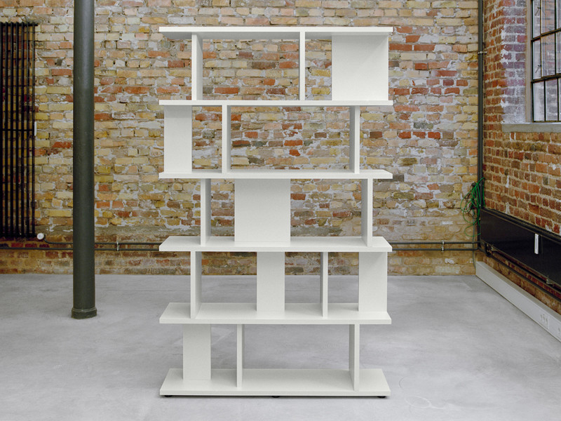 Arie Shelving System in signal white