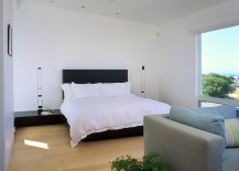 Beach-style-bedroom-of-the-Santa-Barbara-home-217x155