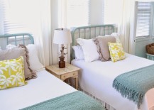 22 Guest Bedrooms With Captivating Twin Bed Designs