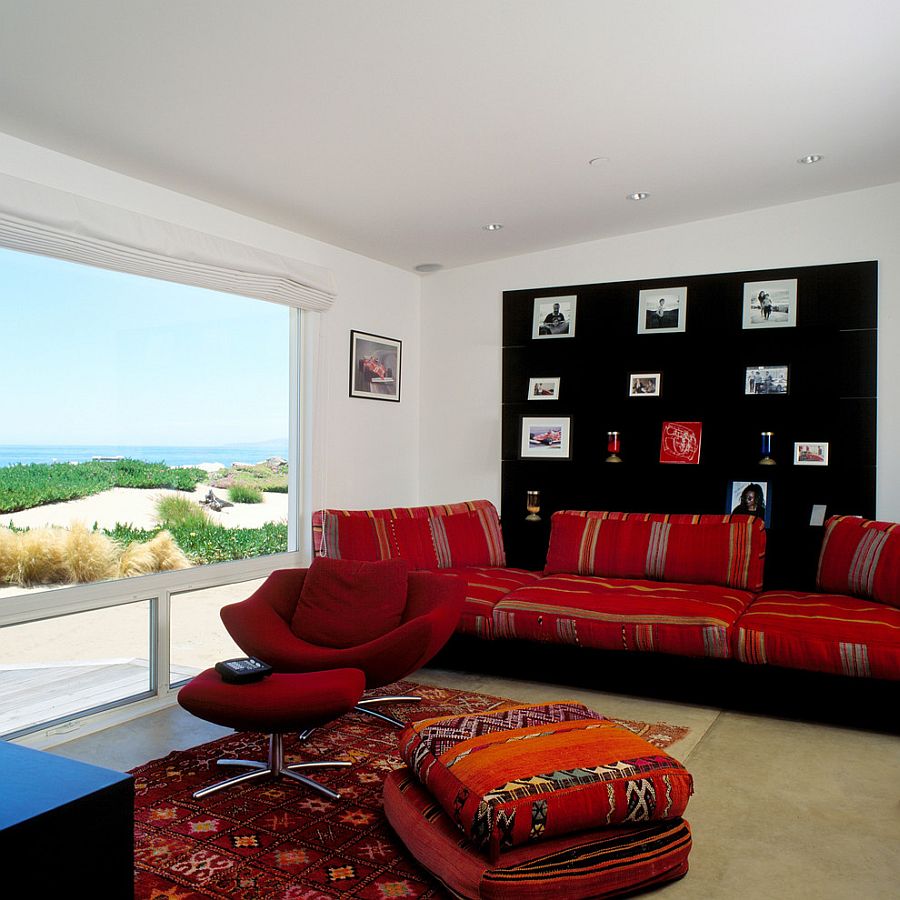 Dramatic black picture wall for the gorgeous family room