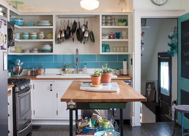 Trendy Display: 50 Kitchen Islands with Open Shelving