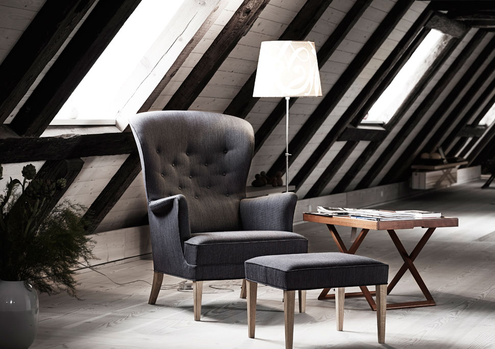 A cosy corner in the home of Knud Erik Hansen, the third-generation owner and CEO of Carl Hansen & Søn. Photo by Mikkel Adsbøl via Carl Hansen & Søn.