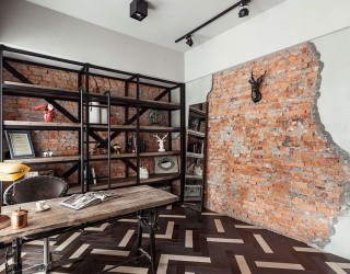 Antique-Chic Makeover: Vintage Apartment Acquires Curated Industrial Sheen