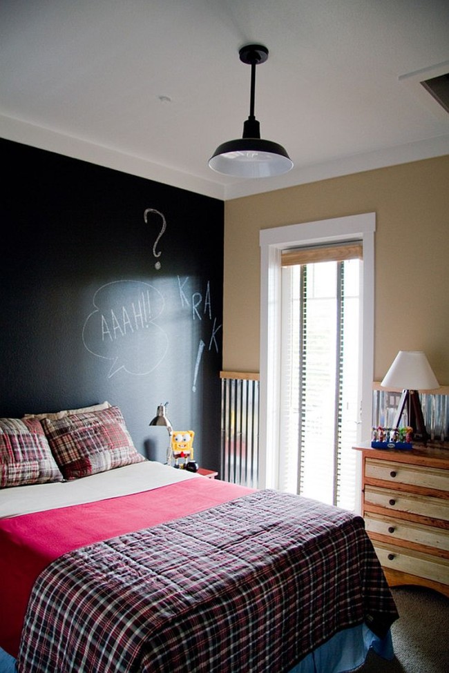 Let Your Kid Express Himself With A Cool Chalkboard Paint Wall 650x975 