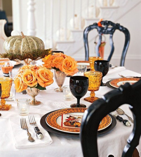 20 Halloween Dining Table Setting & Decor Ideas