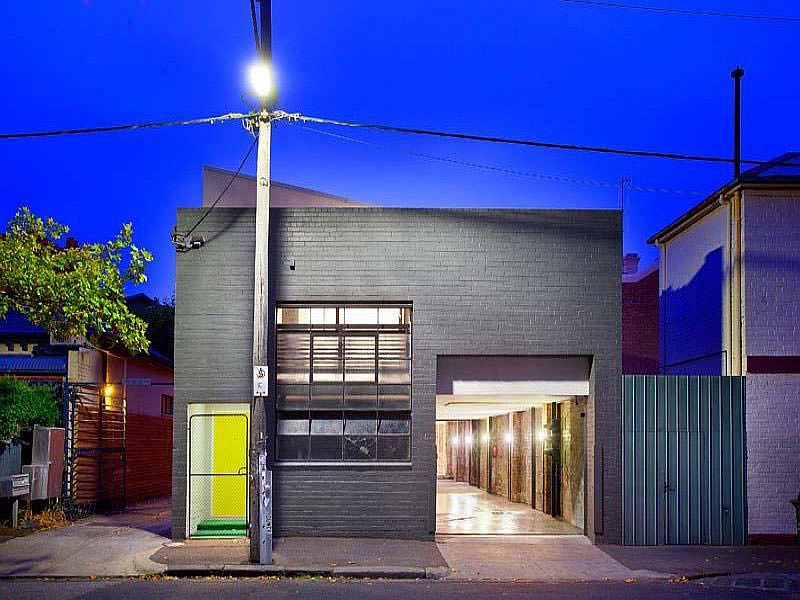 Beautiful Brick Walls: Warehouse Conversion in Fitzroy Conceals Twin