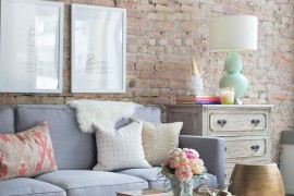 16 Old Trunks Turned Coffee Tables That Bring Extra Storage and Character