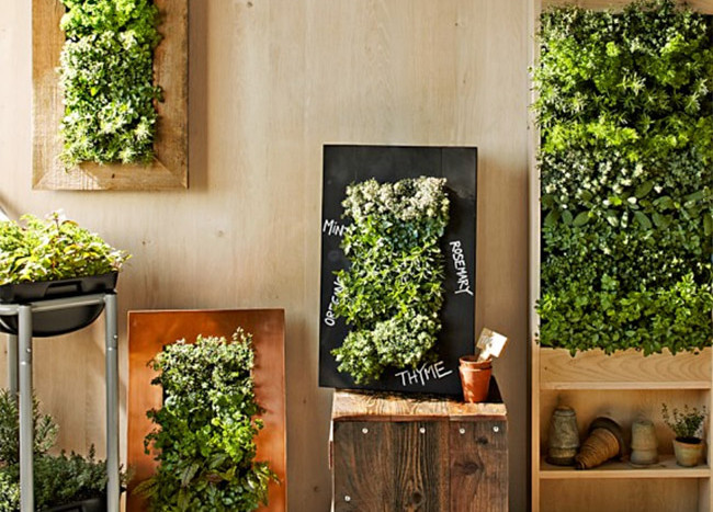 Williams-Sonoma-Freestanding-Vertical-Garden-650x467.jpg