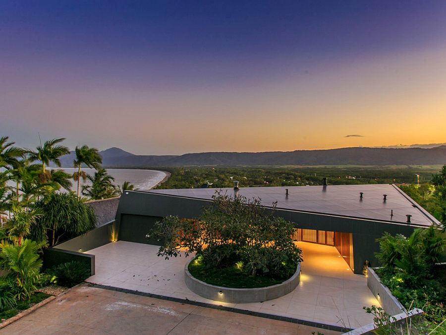 A view from above of the entrance to the gorgeous home by Charles Wright