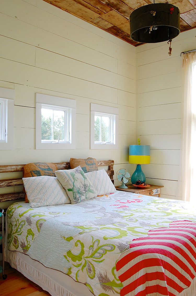 Chic modern farmhouse bedroom with colorful vintage finds [Photography: Corynne Pless]