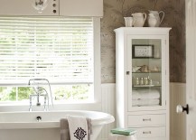 Chinese-garden-stool-and-vintage-bathtub-for-the-transitional-bathroom-217x155